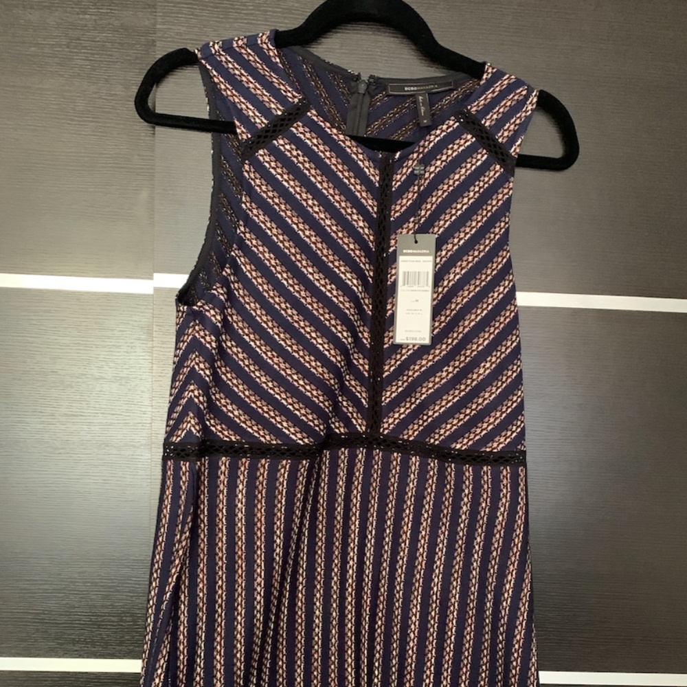 NWT BCBG Max Azria Dress Size M
